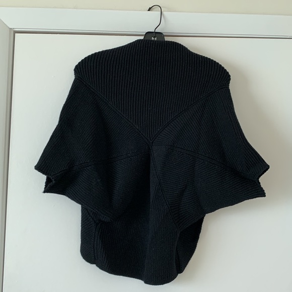 Les Copains black cropped sweater size medium - Picture 4 of 10